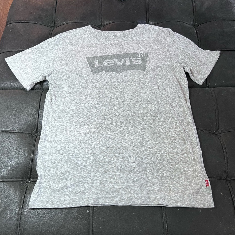 Youth XL Shirt​​